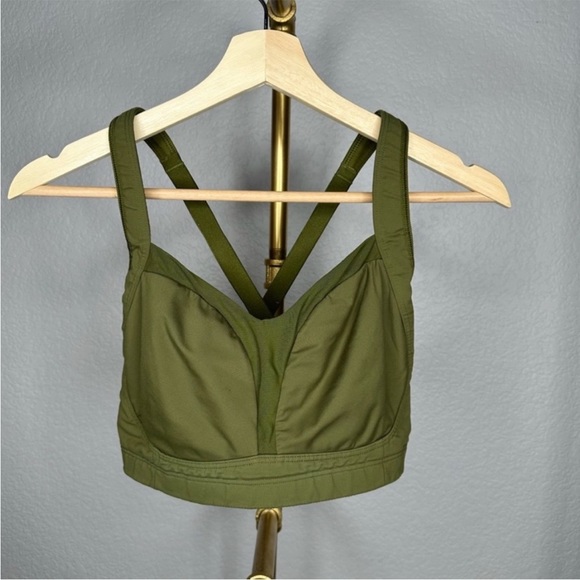 Lululemon Sportsbra size 32C Preloved - Picture 3 of 6